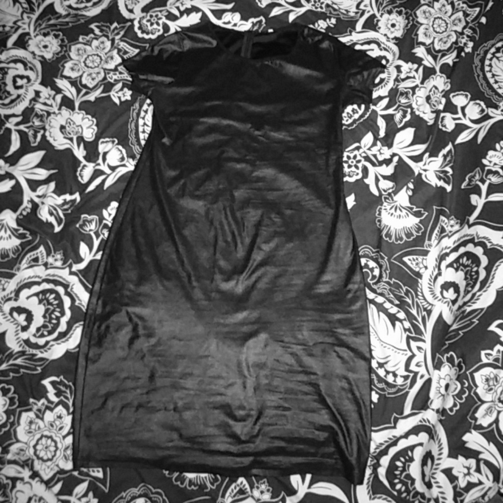 Liquid leather dress - Picture 1 of 1